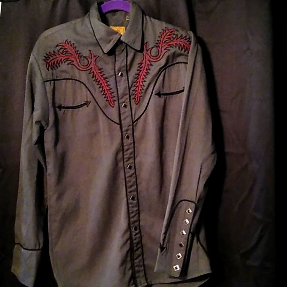 Scully western pearl snap thick grey and red shirt